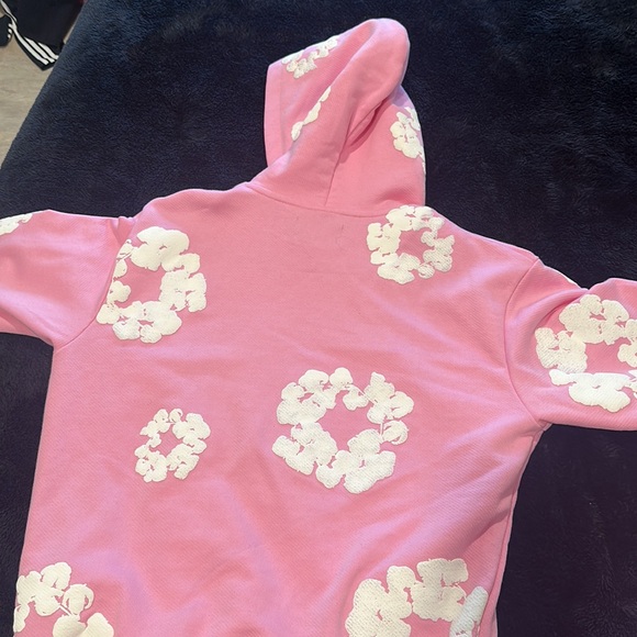 PINK DENIM TEARS🎀 MEDIUM - Picture 3 of 7